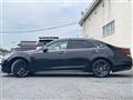 2015 Toyota Crown Hybrid