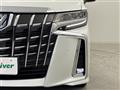 2022 Toyota Alphard Hybrid