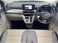 2018 Daihatsu Cast