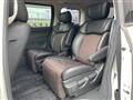 2013 Nissan Elgrand