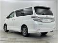 2013 Toyota Vellfire