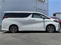 2022 Toyota Alphard