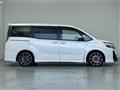 2021 Toyota Voxy