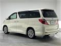 2014 Toyota Alphard