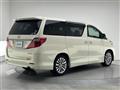 2014 Toyota Alphard