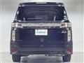 2017 Nissan Elgrand