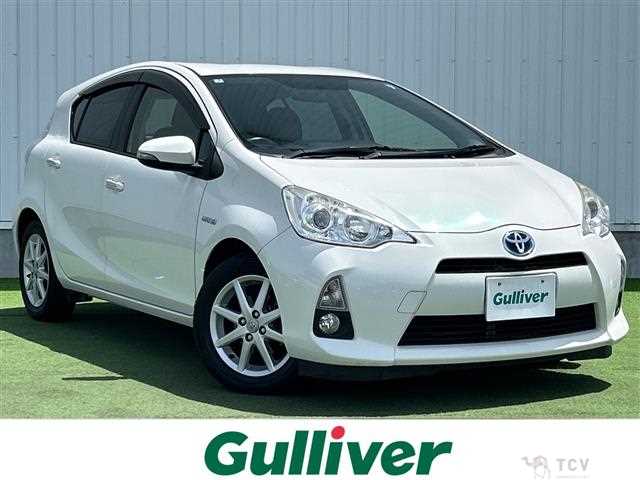 2013 Toyota AQUA