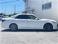 2013 Toyota Crown Hybrid