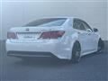 2014 Toyota Crown Hybrid