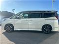 2022 Toyota Noah
