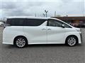 2018 Toyota Vellfire