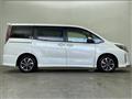 2017 Toyota Noah