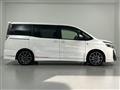 2017 Toyota Voxy