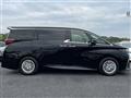 2025 Toyota Alphard Hybrid