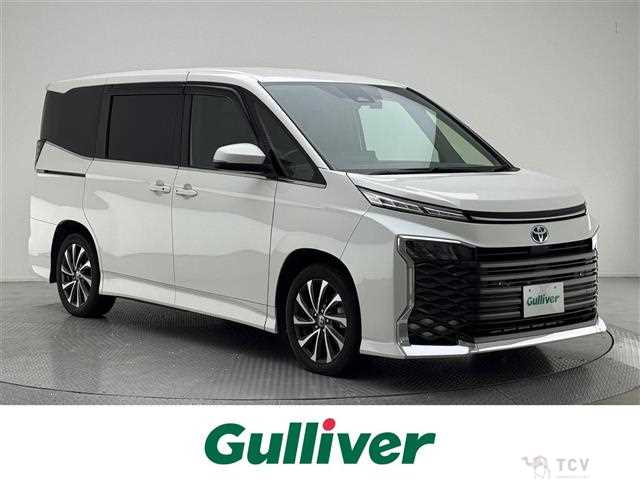 2022 Toyota Voxy