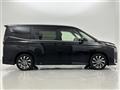 2022 Toyota Voxy