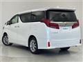 2022 Toyota Alphard