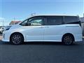2016 Toyota Voxy