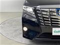 2017 Toyota Alphard Hybrid