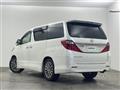 2013 Toyota Alphard