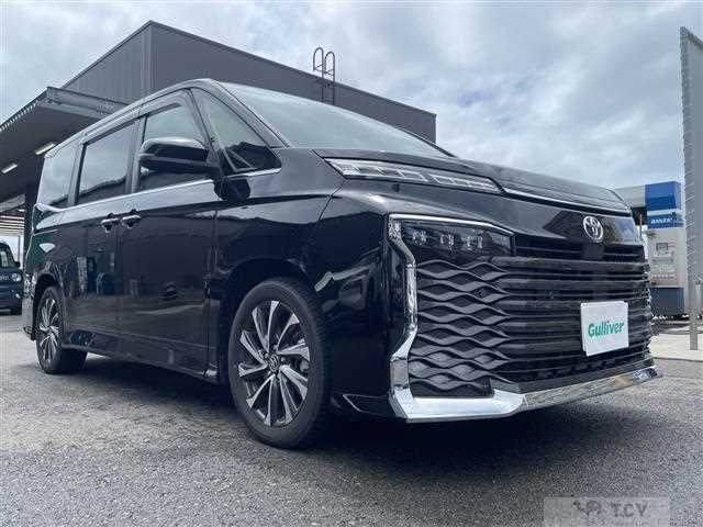 2024 Toyota Voxy