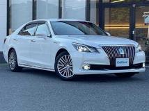 2015 Toyota Crown Majesta