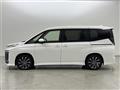 2022 Toyota Voxy