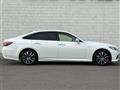 2018 Toyota Crown Hybrid