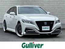 2019 Toyota Crown Hybrid