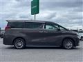 2020 Toyota Alphard Hybrid