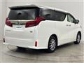 2022 Toyota Alphard Hybrid