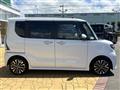 2022 Daihatsu Tanto