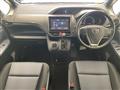 2016 Toyota Voxy