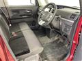 2017 Daihatsu Tanto