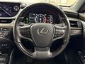 2019 Lexus ES