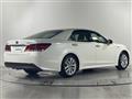 2013 Toyota Crown Hybrid