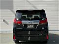 2015 Toyota Alphard Hybrid