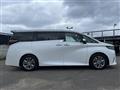 2023 Toyota Alphard Hybrid