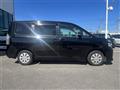 2013 Toyota Voxy