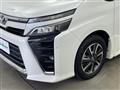 2017 Toyota Voxy