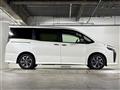 2021 Toyota Voxy
