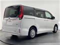 2015 Toyota Noah