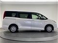 2015 Toyota Noah