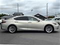 2019 Lexus ES