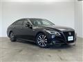 2019 Toyota Crown Hybrid