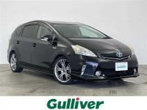 2011 Toyota PRIUS α