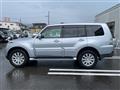 2007 Mitsubishi Pajero