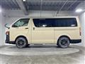 2006 Toyota Hiace Van