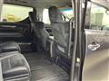 2015 Toyota Alphard Hybrid