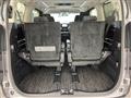 2015 Toyota Alphard Hybrid
